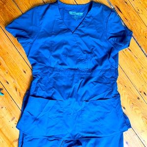Grey’s Anatomy scrubs, 4 sets, Size S